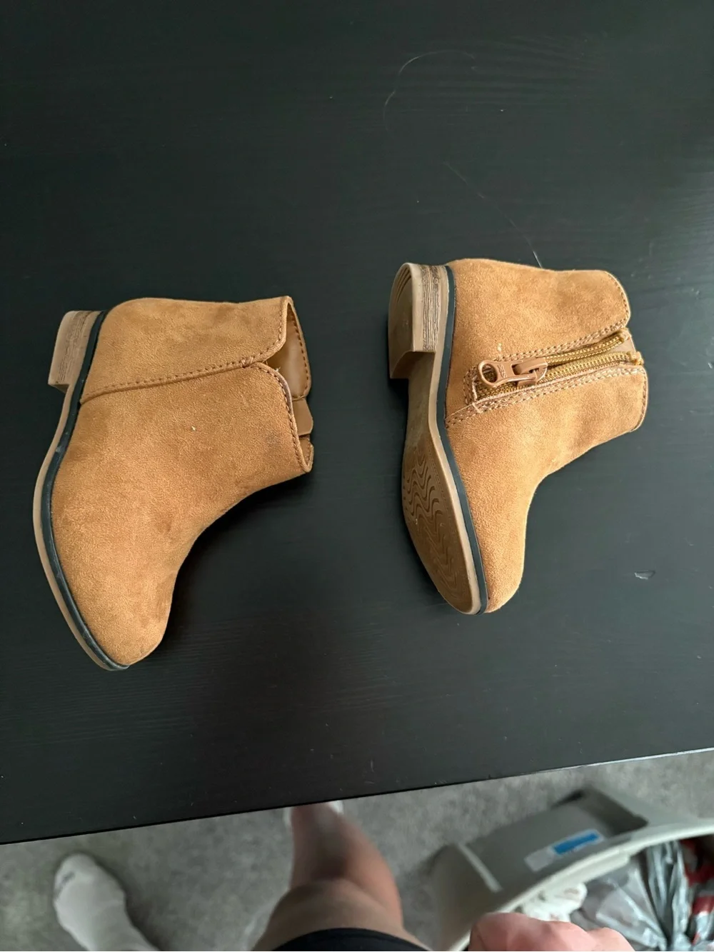 5c Chelsea boots